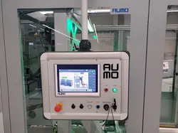 Automatisierte Klebstoffapplikation für Fahrzeug-Türscheiben