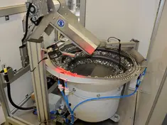 Effizienter Schraubautomat für die Elektroindustrie