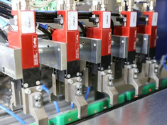 Entgratanlage Greifer