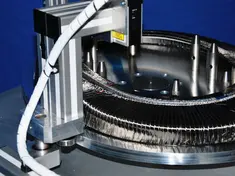 beruehrungslose-cfk-vermessung-luftfahrt