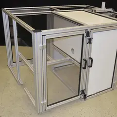 Foto Einhausungsgestell